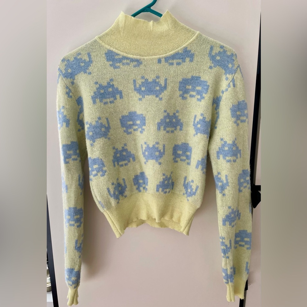 Zara Sweater—Women’s M